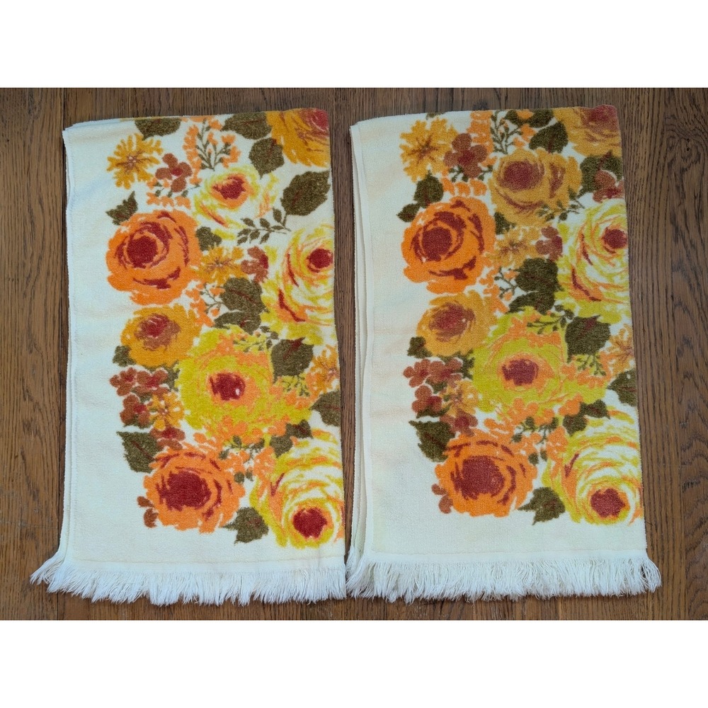 Vintage Fashion Manor Orange Yellow Floral Bath Towels Set of 2 Fringe